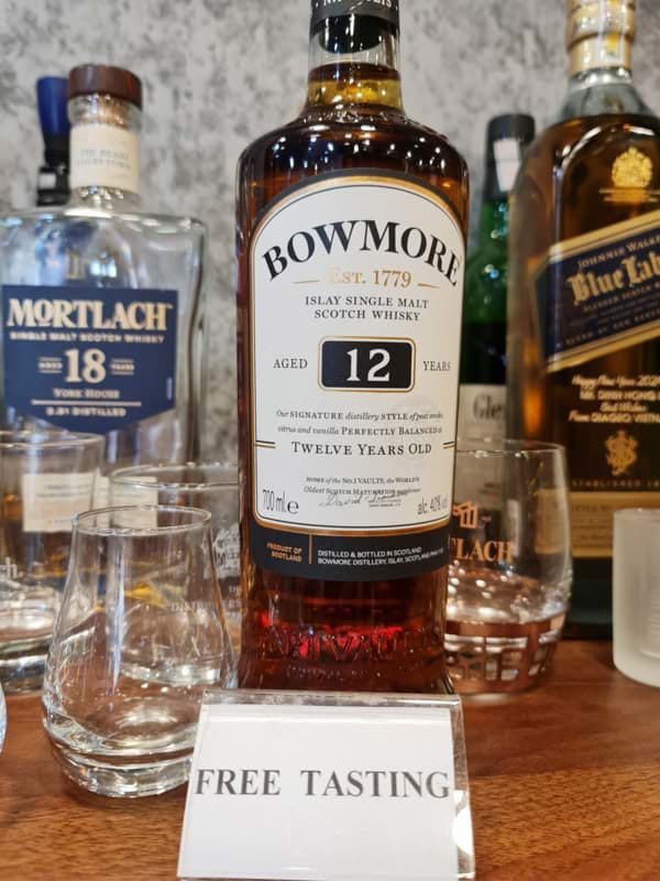 Bowmore 12 năm 2 Bowmore 12 năm