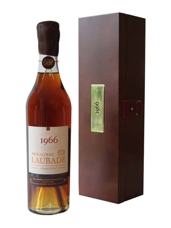 Laubade 1966