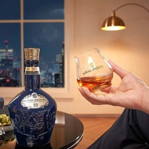 Chivas 21 năm - Royal Salute 21