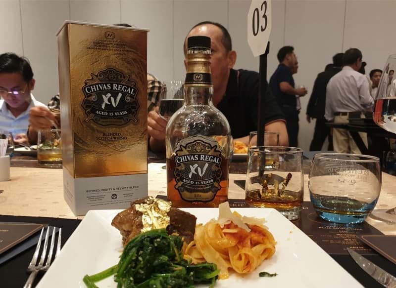 Chivas XV - Chivas 15 năm 3 Chivas XV - Chivas 15 năm