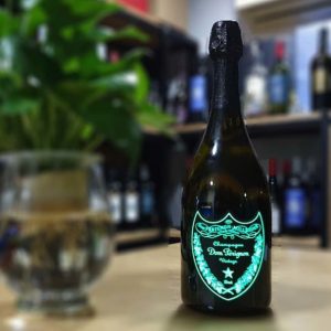 Champagne Dom Perignon Luminous - Phát sáng/Đèn